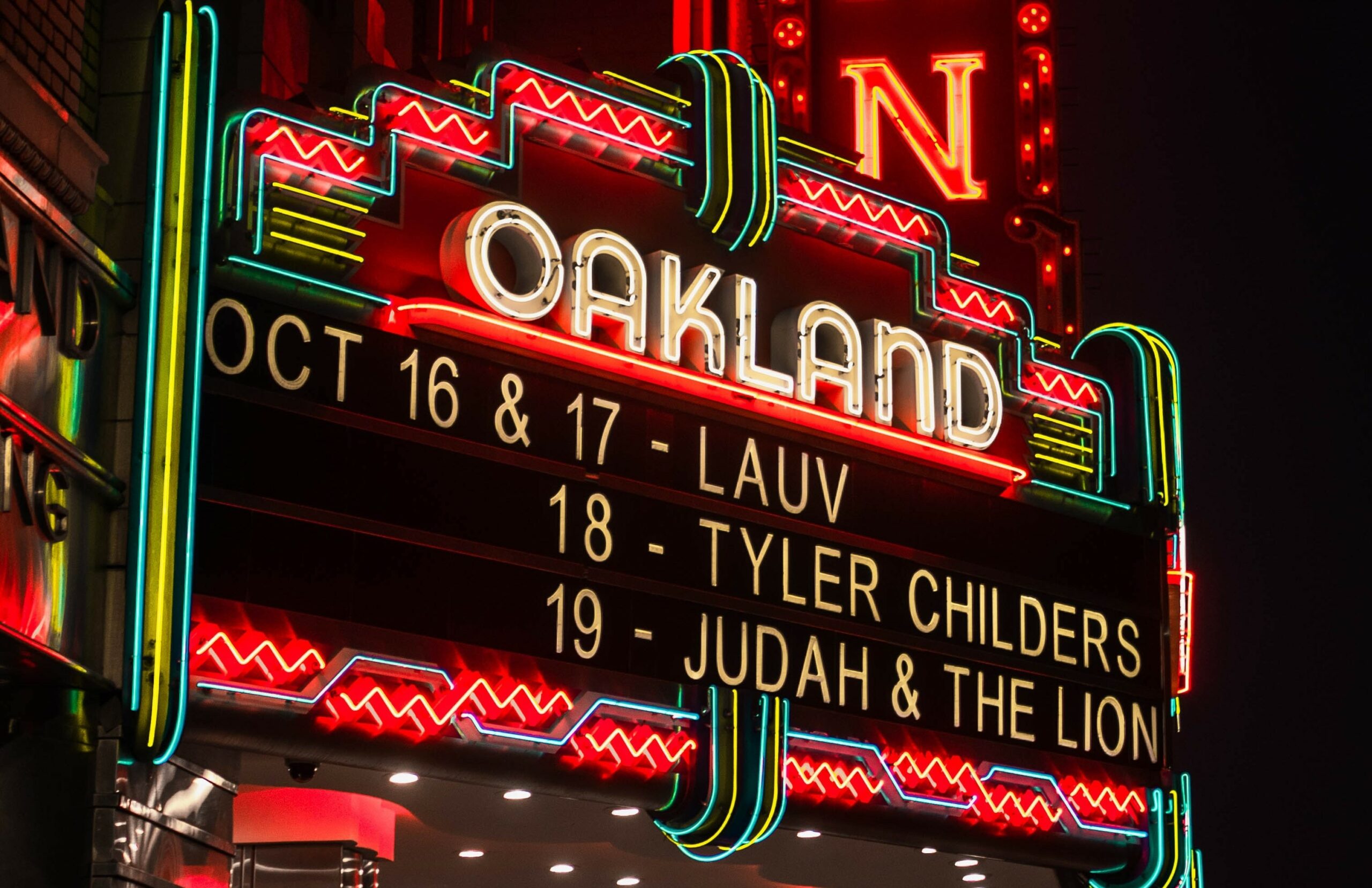 oakland theater